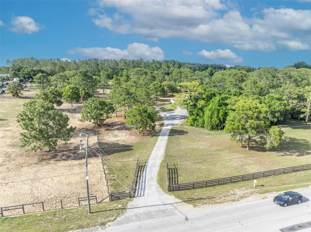 1717 W Kelly Park Road Apopka FL 32712