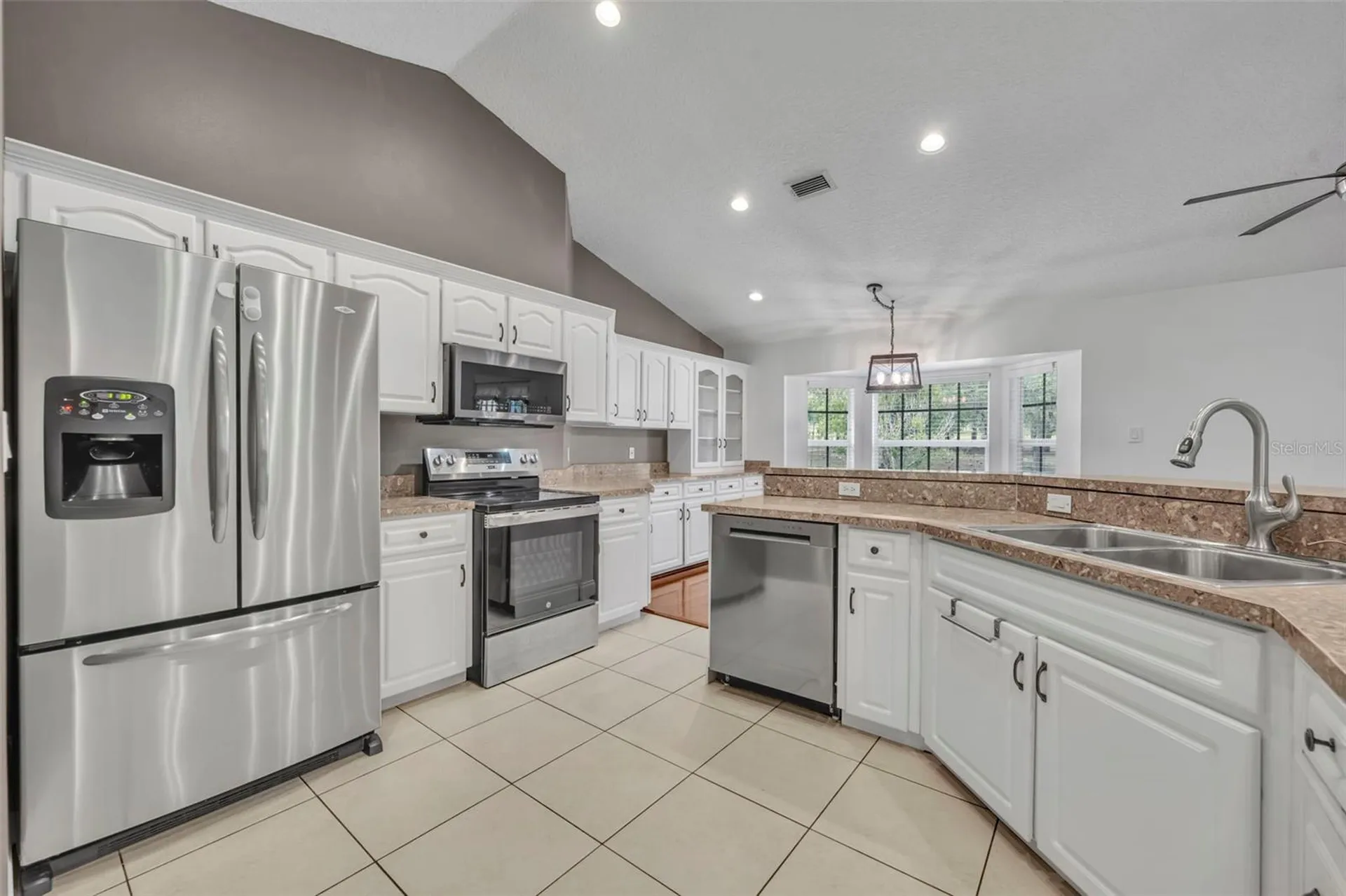 1717 W Kelly Park Road Apopka FL 32712