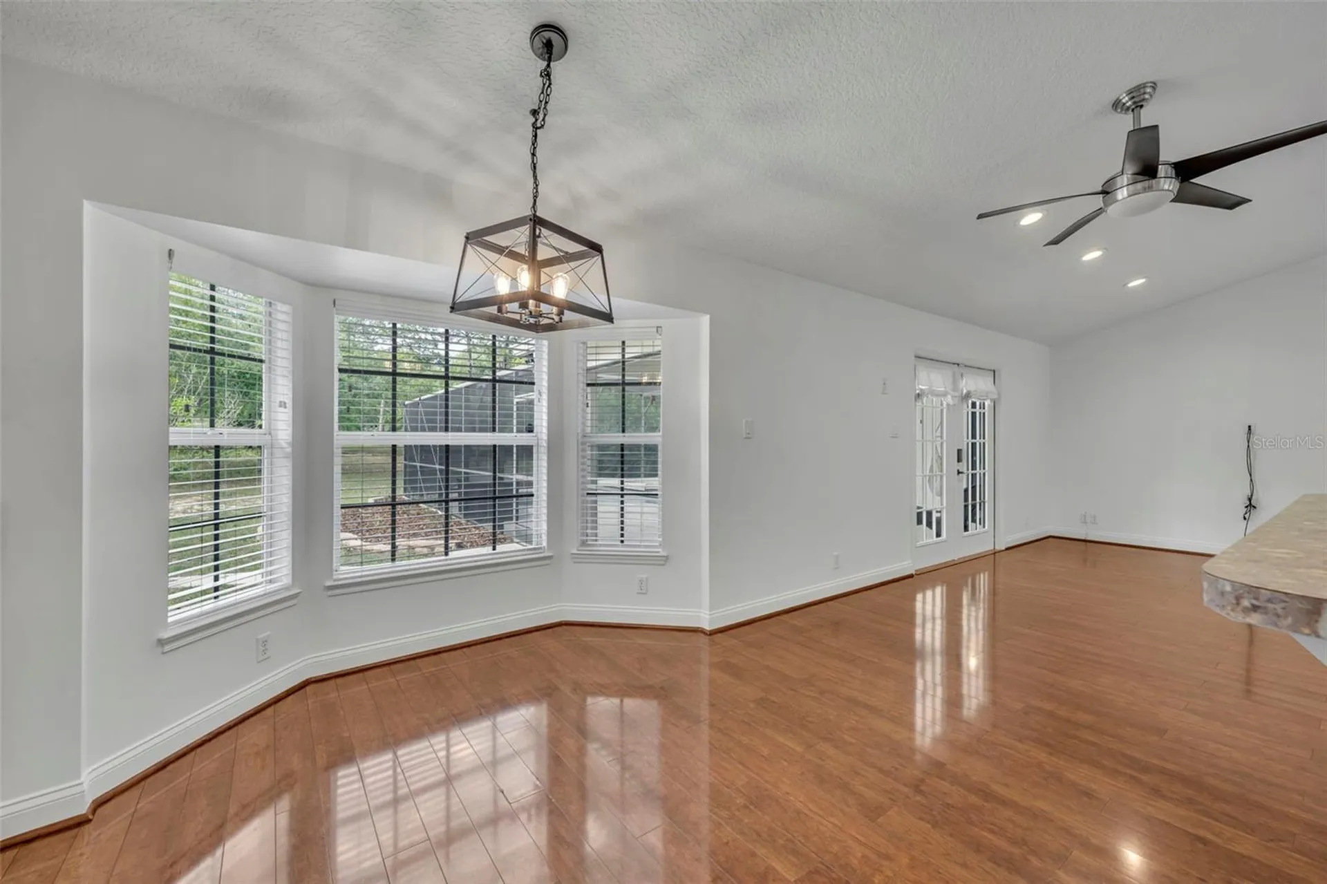 1717 W Kelly Park Road Apopka FL 32712