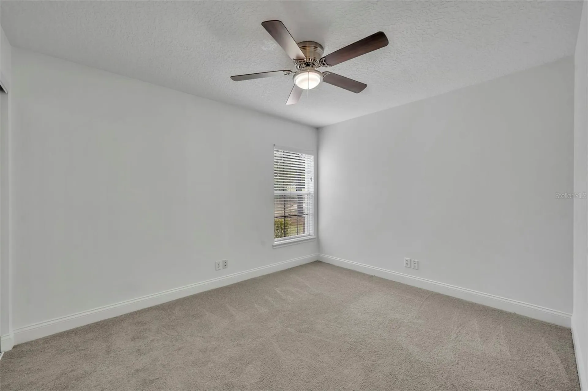 1717 W Kelly Park Road Apopka FL 32712
