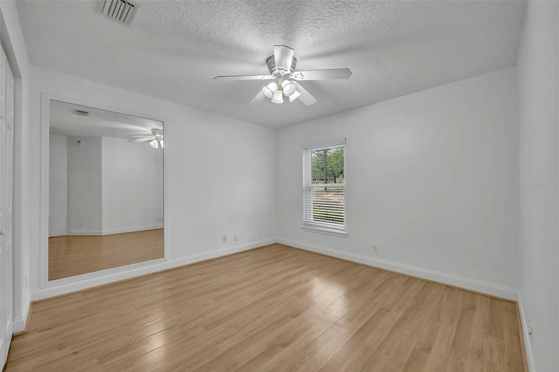 1717 W Kelly Park Road Apopka FL 32712