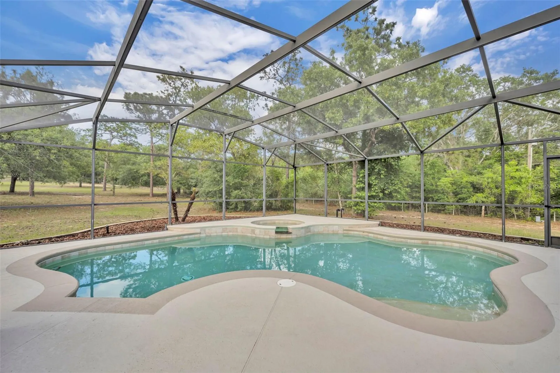 1717 W Kelly Park Road Apopka FL 32712