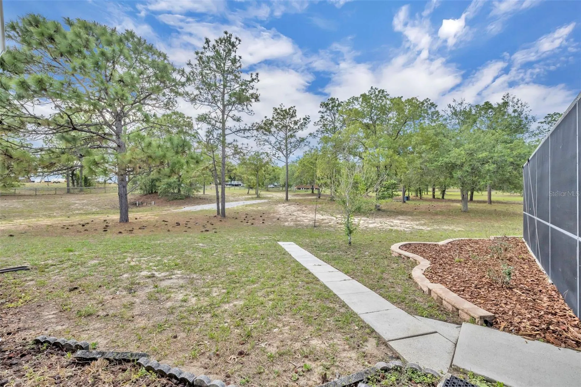 1717 W Kelly Park Road Apopka FL 32712