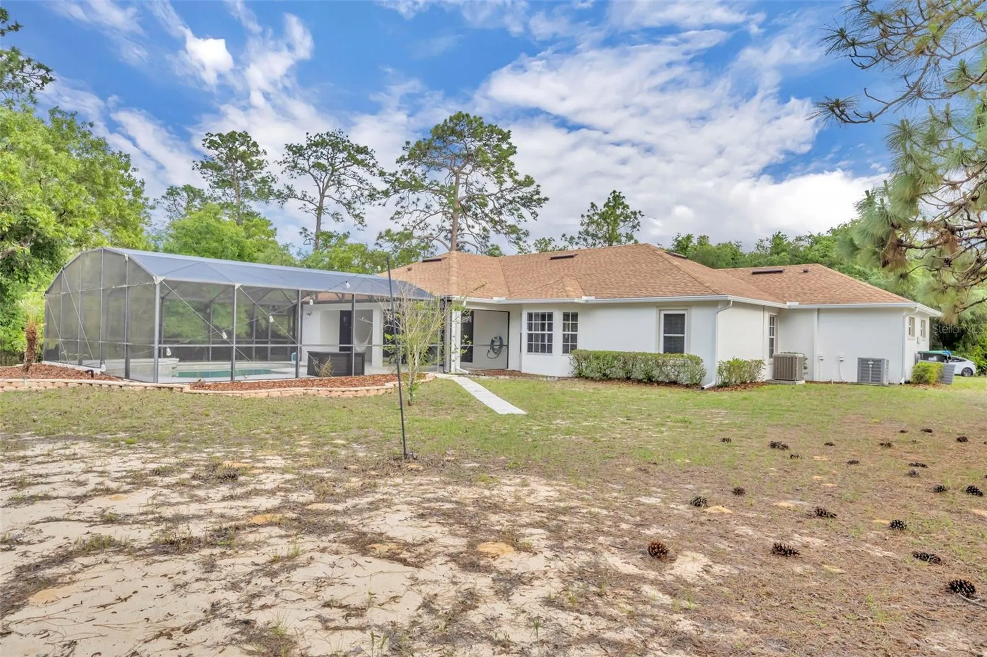 1717 W Kelly Park Road Apopka FL 32712