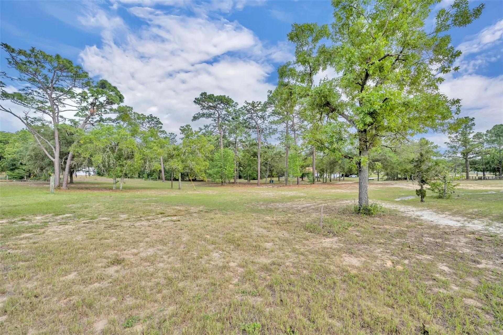 1717 W Kelly Park Road Apopka FL 32712