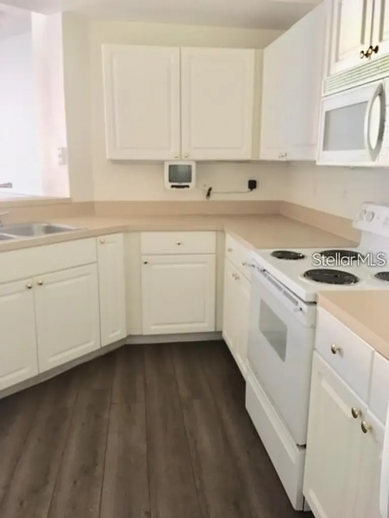 5554 Metrowest Boulevard Orlando FL 32811