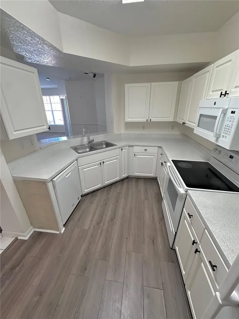 5554 Metrowest Boulevard Orlando FL 32811