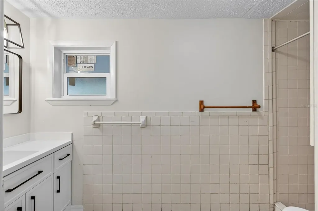 5136 68th Street N St Petersburg FL 33709