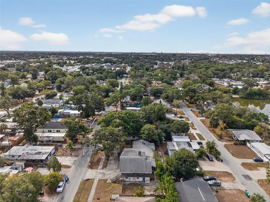 5136 68th Street N St Petersburg FL 33709
