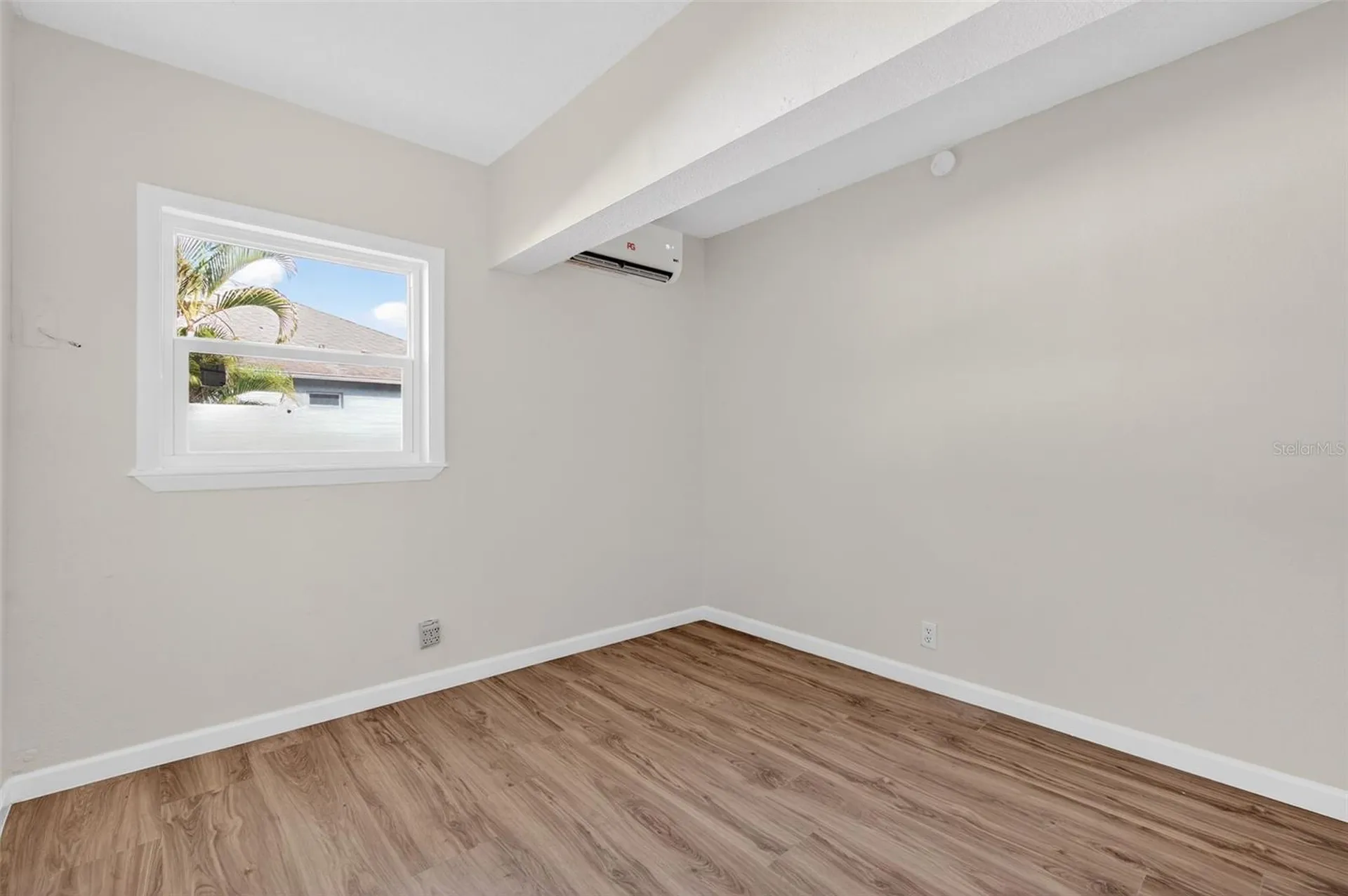 5136 68th Street N St Petersburg FL 33709