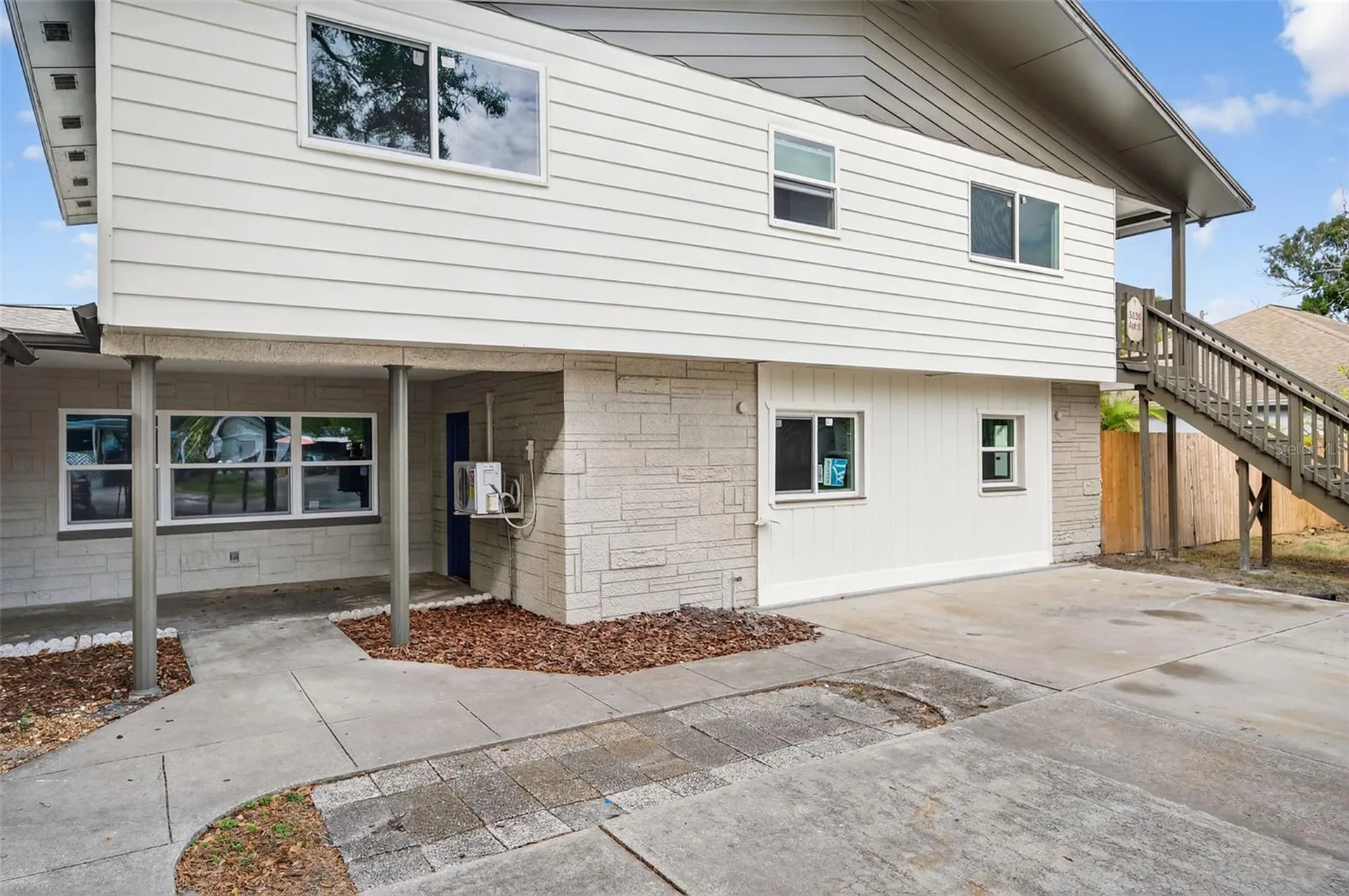 5136 68th Street N St Petersburg FL 33709