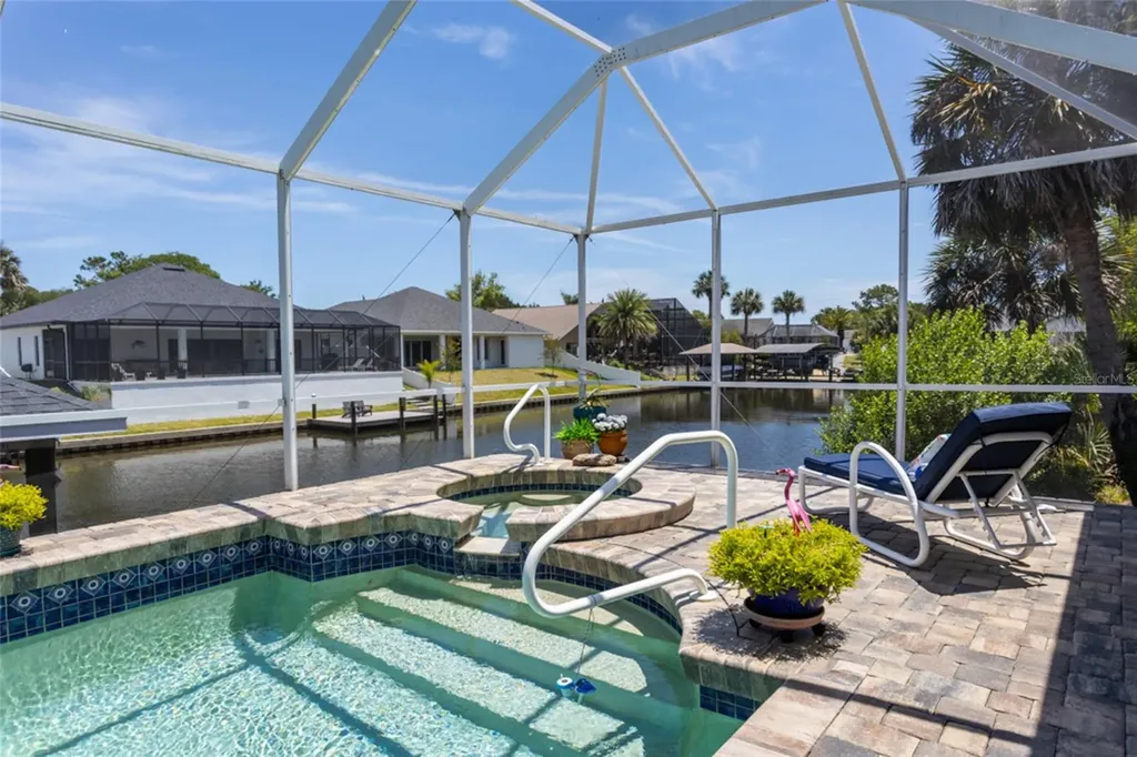 10 Crabtree Court Palm Coast FL 32137