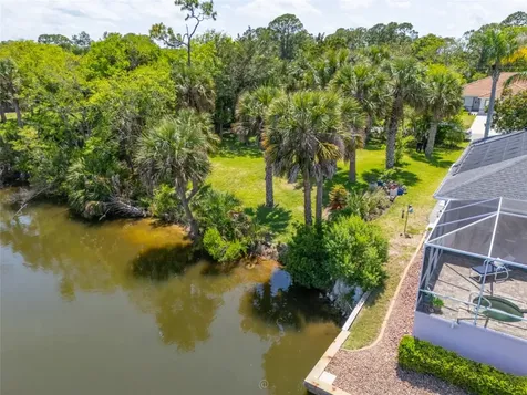10 Crabtree Court Palm Coast FL 32137