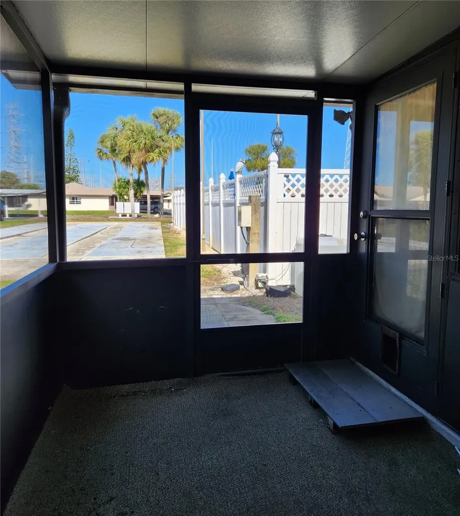 24862 Us Highway 19 N Clearwater FL 33763