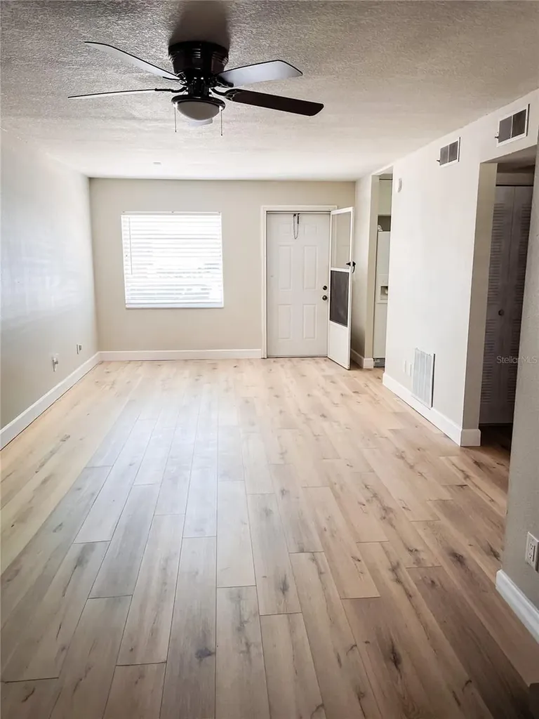 24862 Us Highway 19 N Clearwater FL 33763