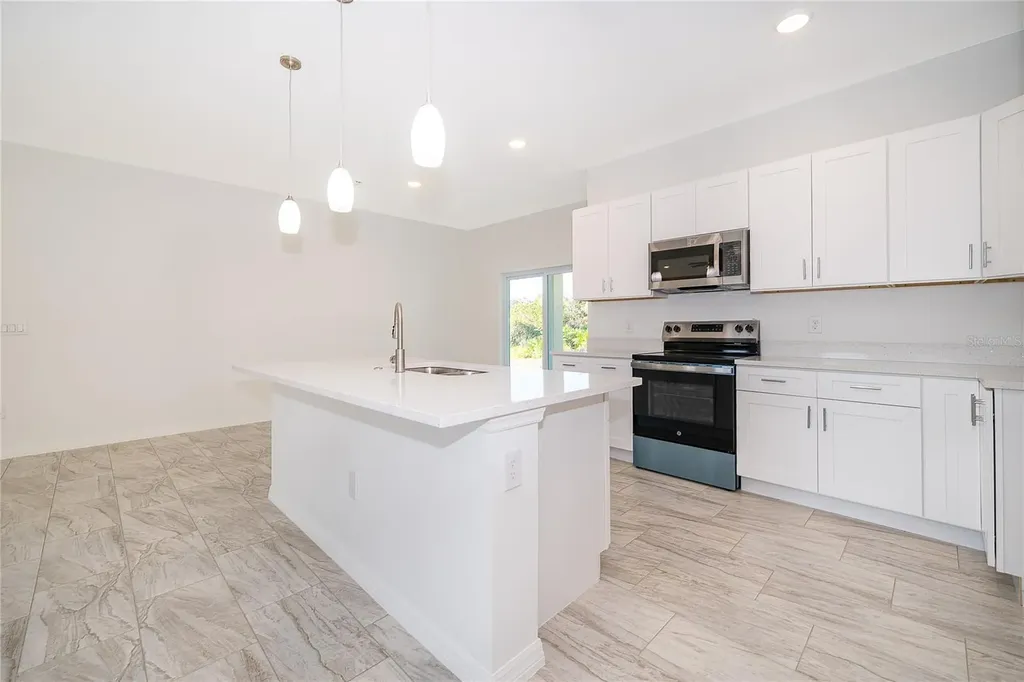 600 Rosaro Court Kissimmee FL 34758