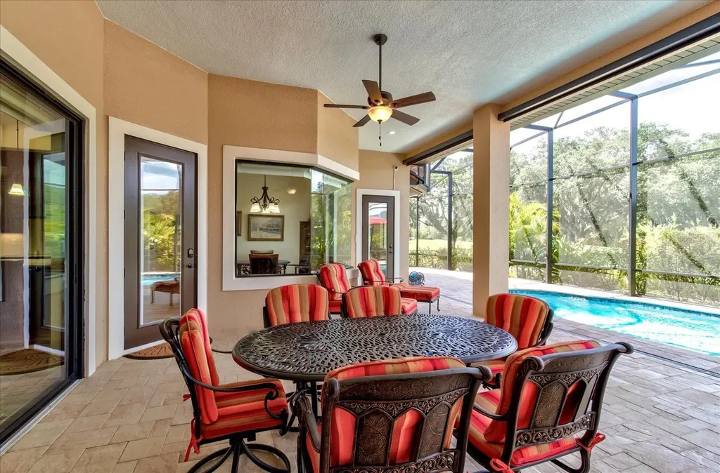 26301 Avenida Las Colinas Howey In The Hills FL 34737