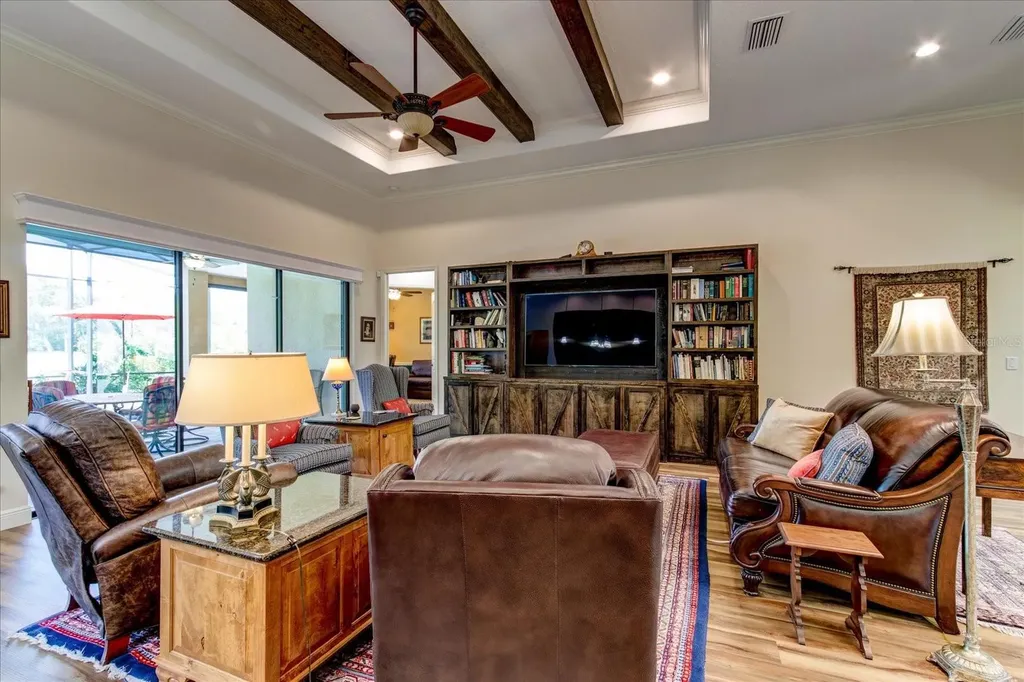 26301 Avenida Las Colinas Howey In The Hills FL 34737