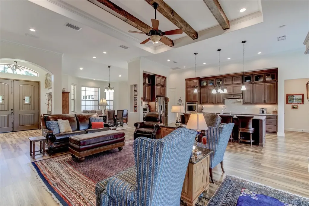 26301 Avenida Las Colinas Howey In The Hills FL 34737