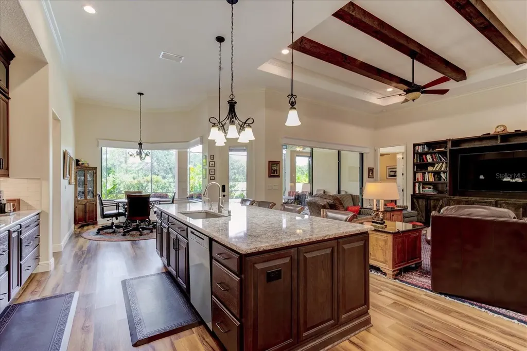 26301 Avenida Las Colinas Howey In The Hills FL 34737