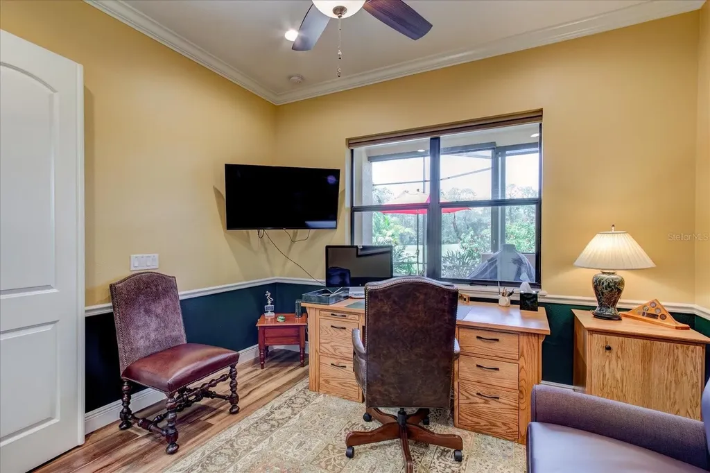 26301 Avenida Las Colinas Howey In The Hills FL 34737