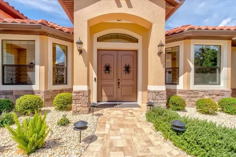 26301 Avenida Las Colinas Howey In The Hills FL 34737