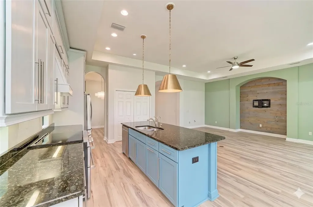 5819 Title Row Drive Bradenton FL 34210