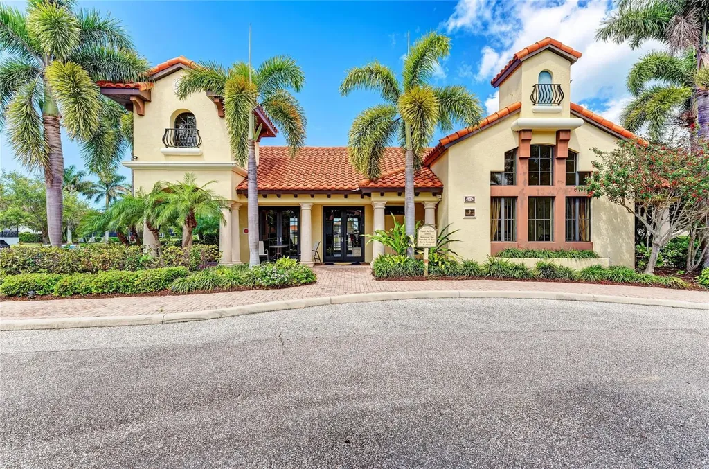 5819 Title Row Drive Bradenton FL 34210