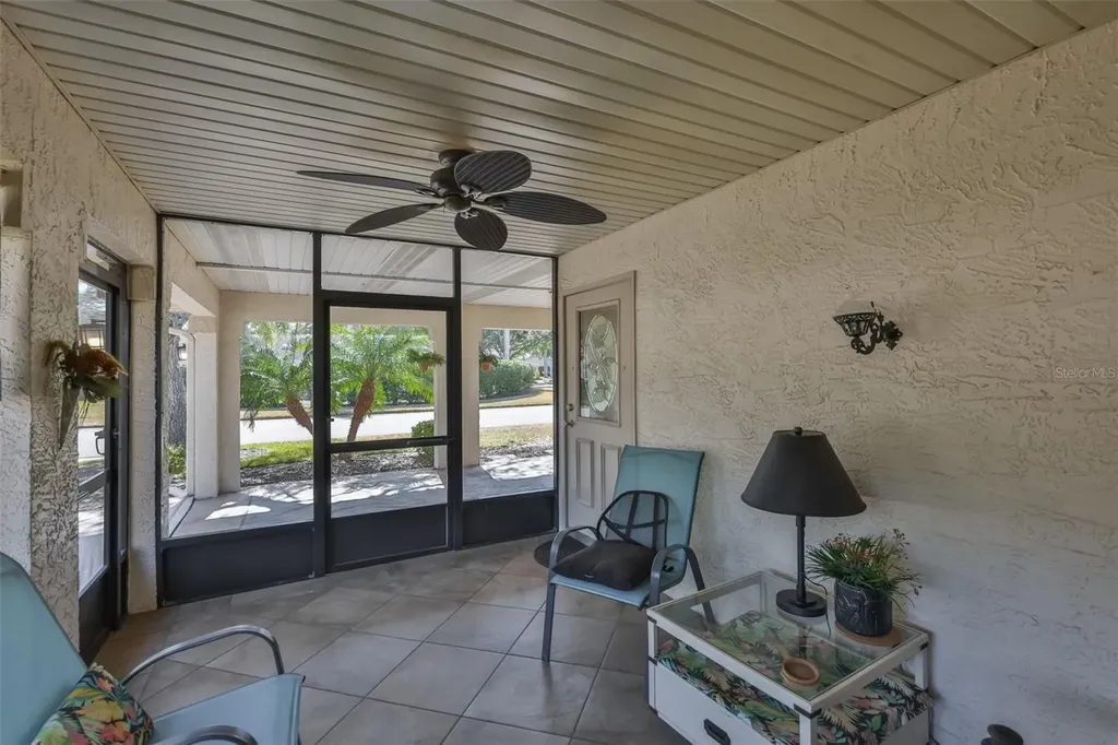 2035 Hampstead Circle Sun City Center FL 33573