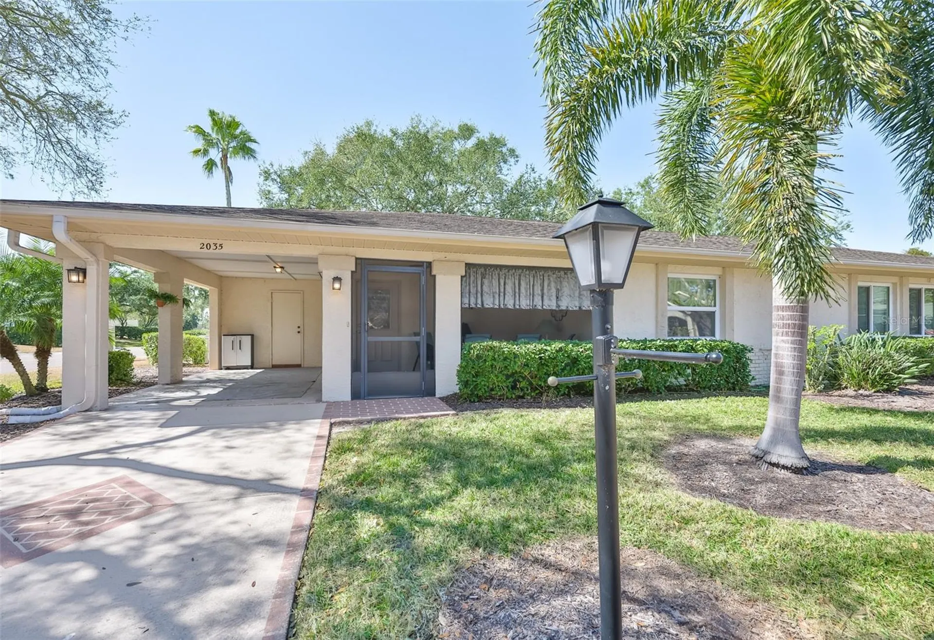 2035 Hampstead Circle Sun City Center FL 33573