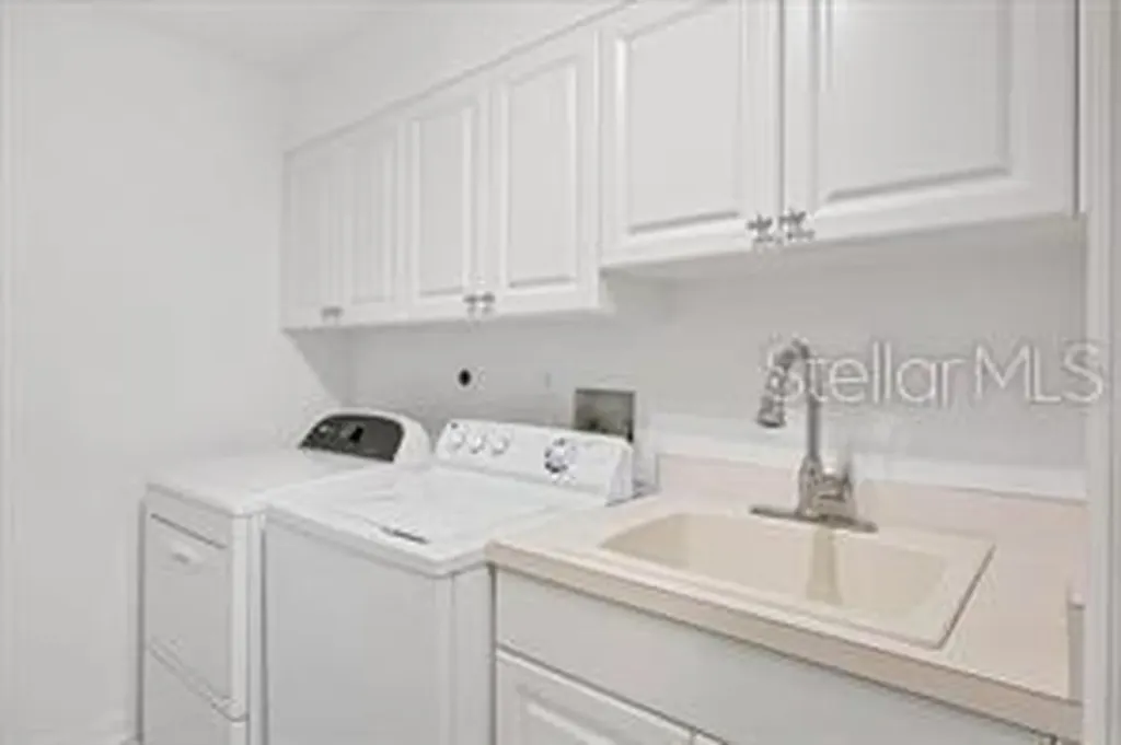 79 Tidy Island Boulevard Bradenton FL 34210