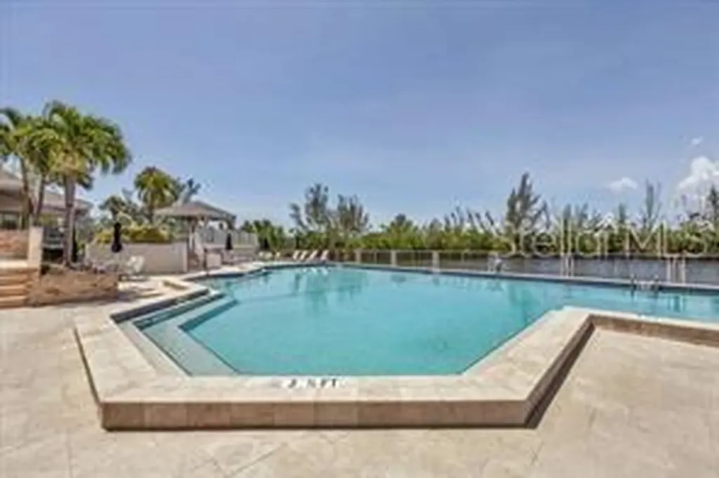 79 Tidy Island Boulevard Bradenton FL 34210
