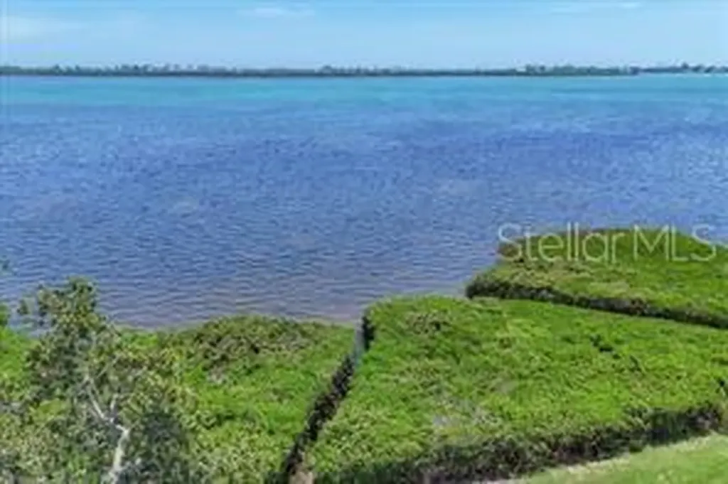 79 Tidy Island Boulevard Bradenton FL 34210