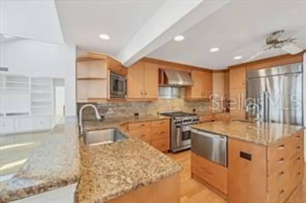 79 Tidy Island Boulevard Bradenton FL 34210