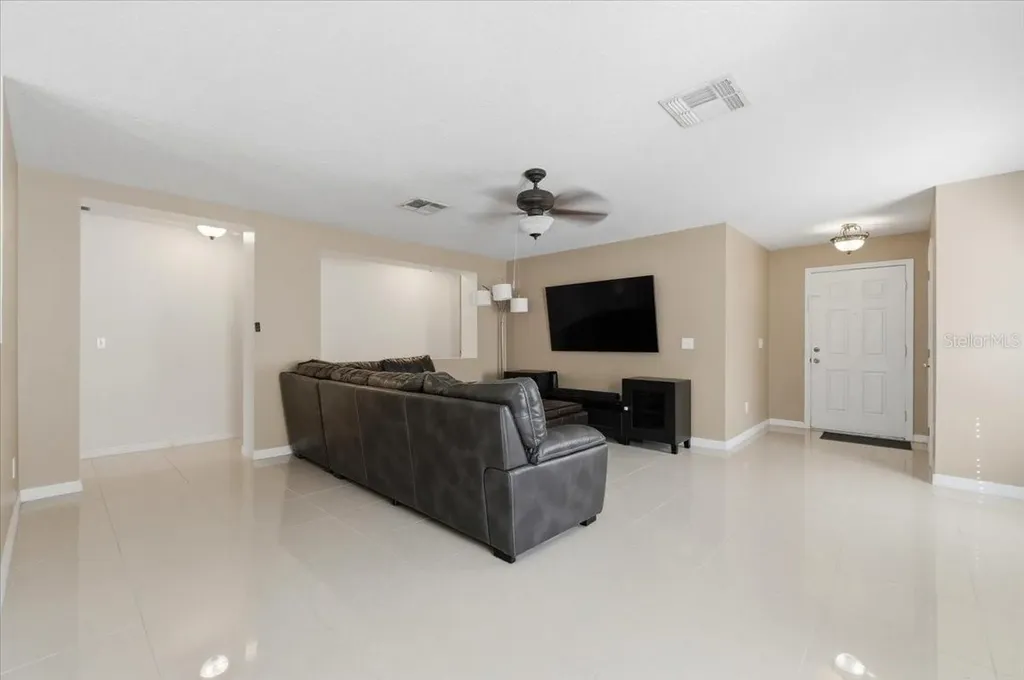 14852 Pellicer Drive Orlando FL 32828