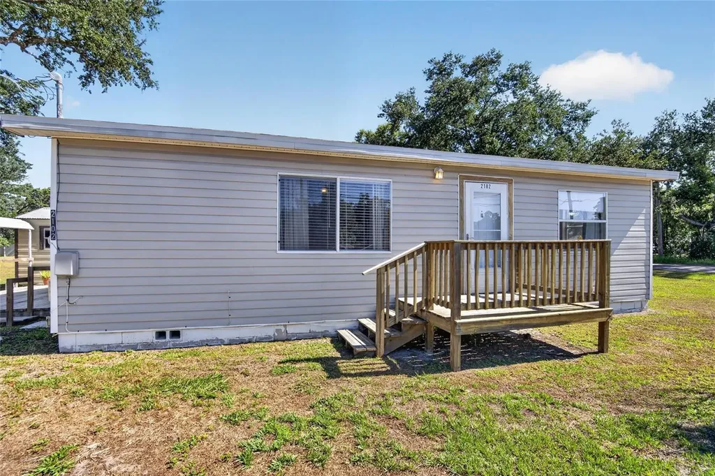 2102 Columbus Drive Brandon FL 33510