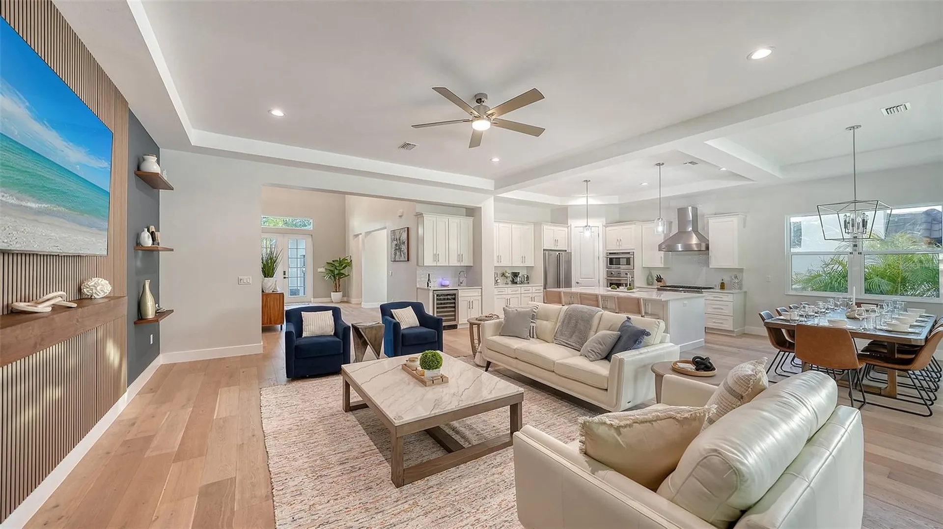 1537 Siesta Drive Sarasota FL 34239