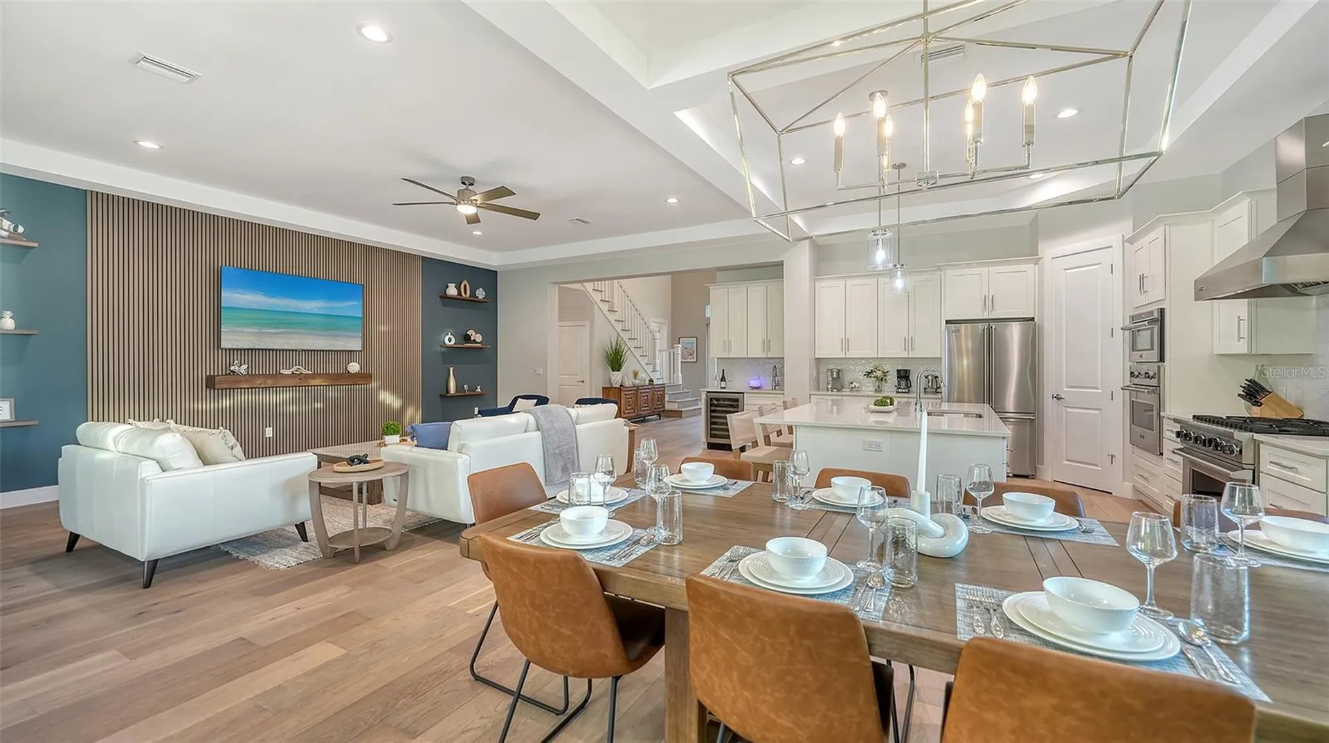 1537 Siesta Drive Sarasota FL 34239
