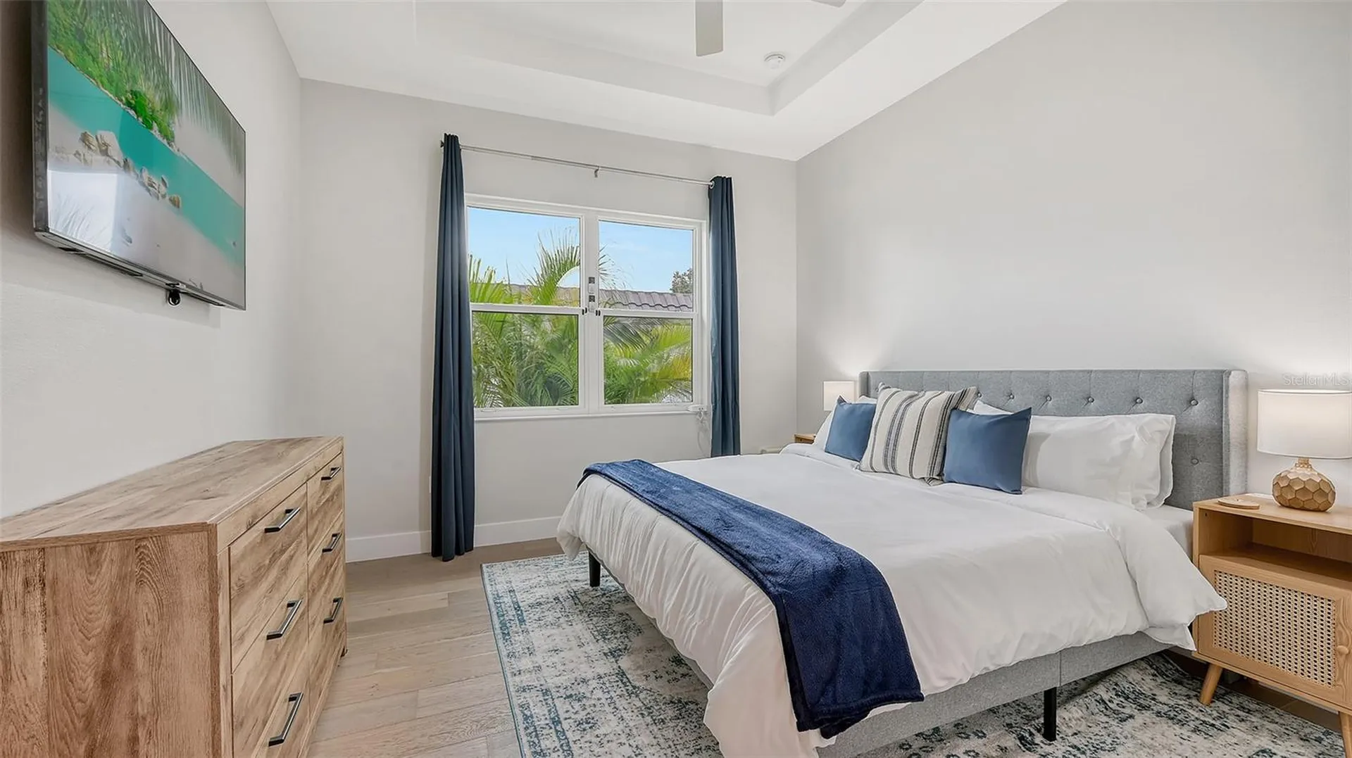 1537 Siesta Drive Sarasota FL 34239
