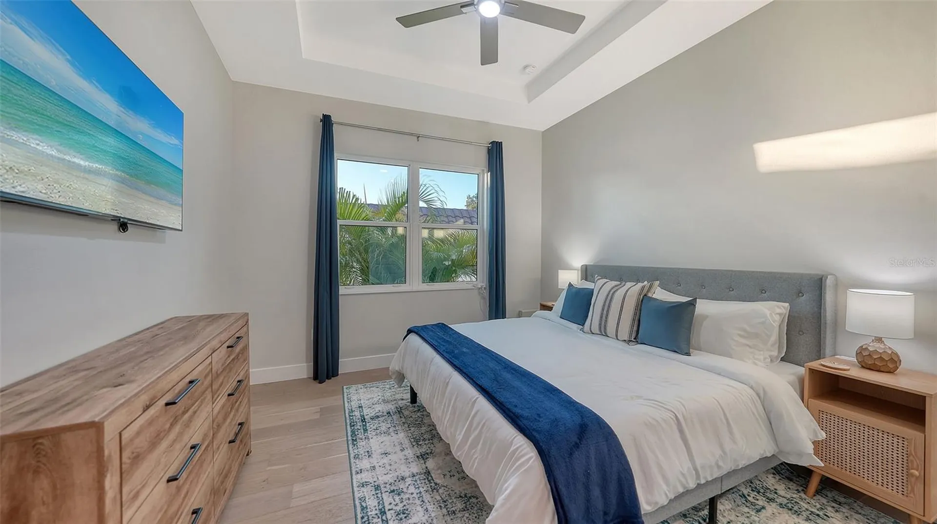1537 Siesta Drive Sarasota FL 34239