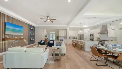 1537 Siesta Drive Sarasota FL 34239