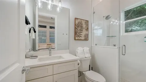 1537 Siesta Drive Sarasota FL 34239