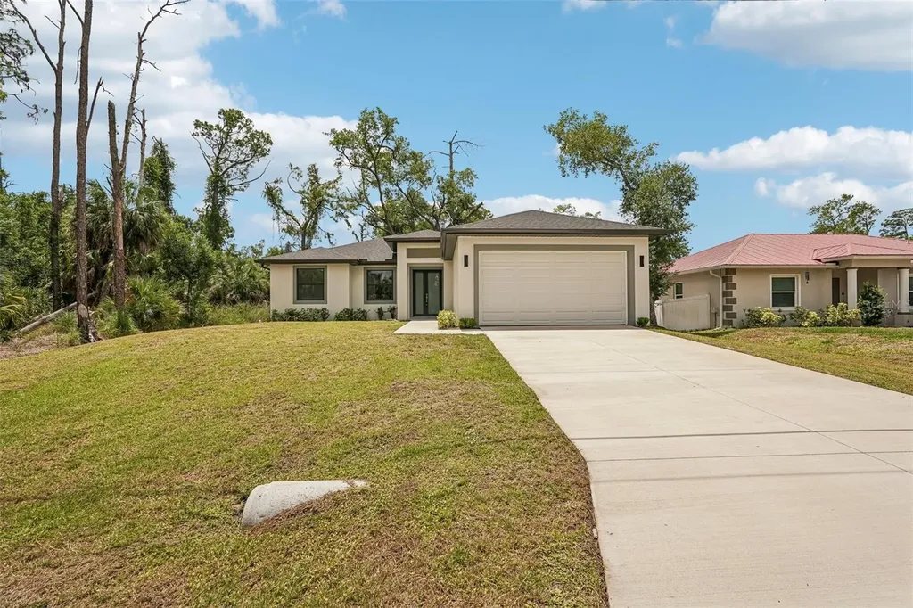 17165 Fallkirk Avenue Port Charlotte FL 33954