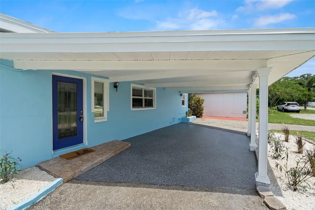 5813 18th Avenue S Gulfport FL 33707