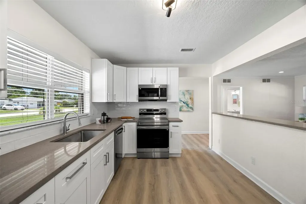 5813 18th Avenue S Gulfport FL 33707