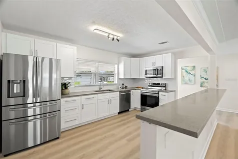 5813 18th Avenue S Gulfport FL 33707