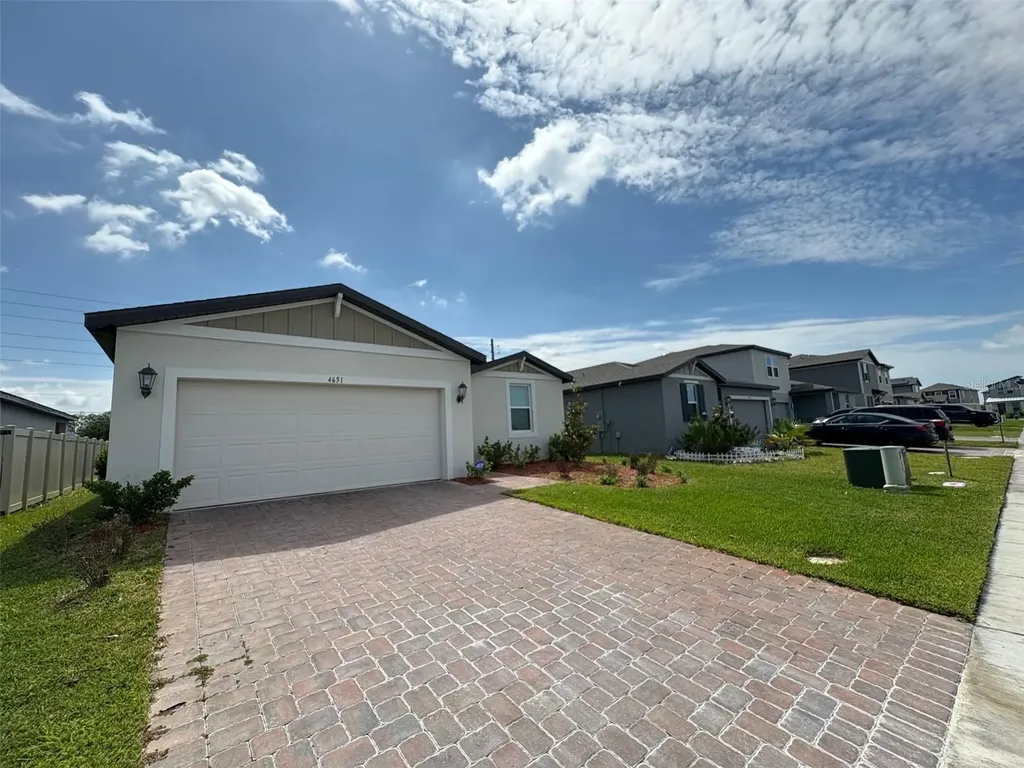 4651 Sidesaddle Trail St Cloud FL 34772