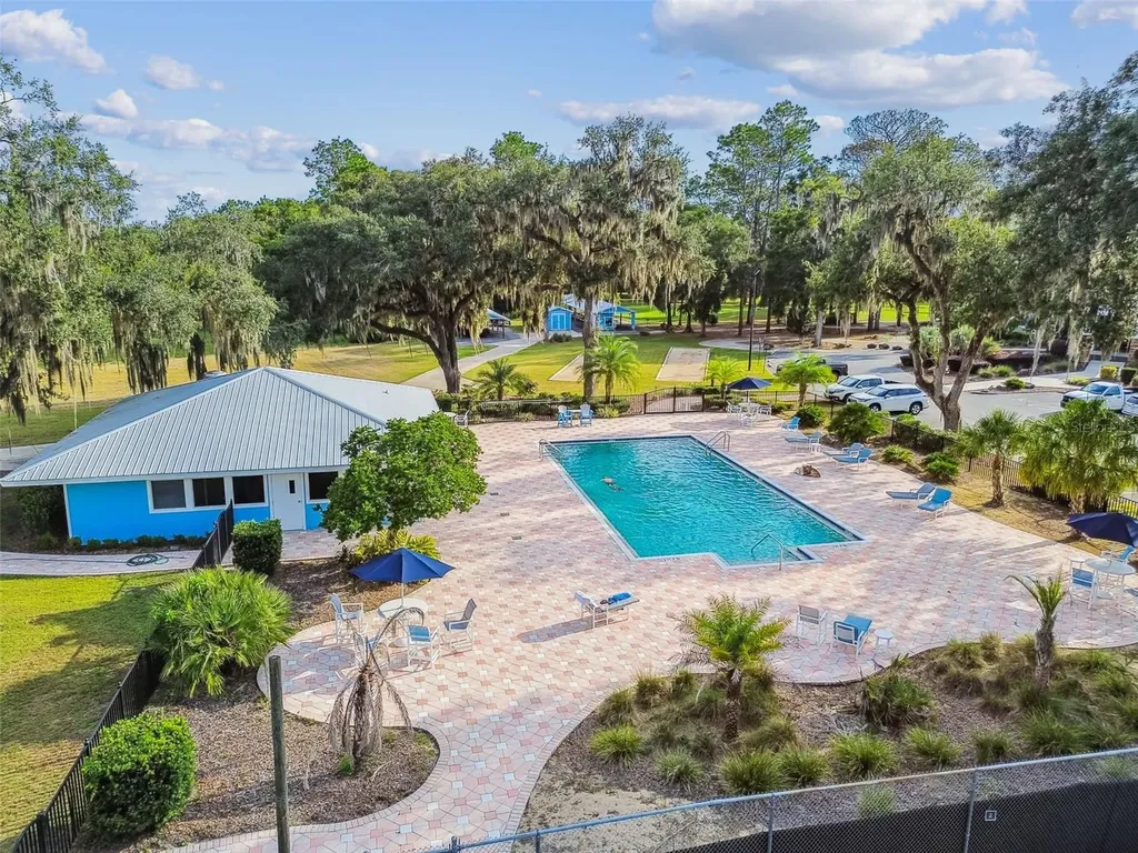 19015 SW 101st Place Dunnellon FL 34432