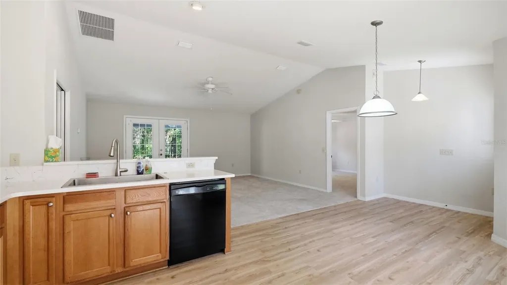 19015 SW 101st Place Dunnellon FL 34432