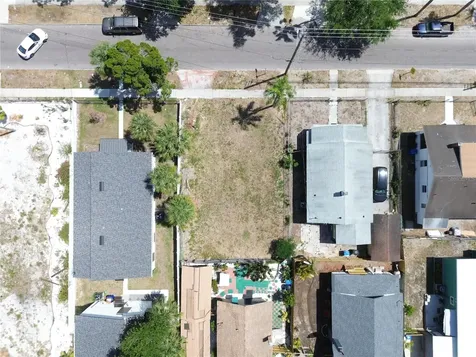 935 13th Avenue S St Petersburg FL 33705
